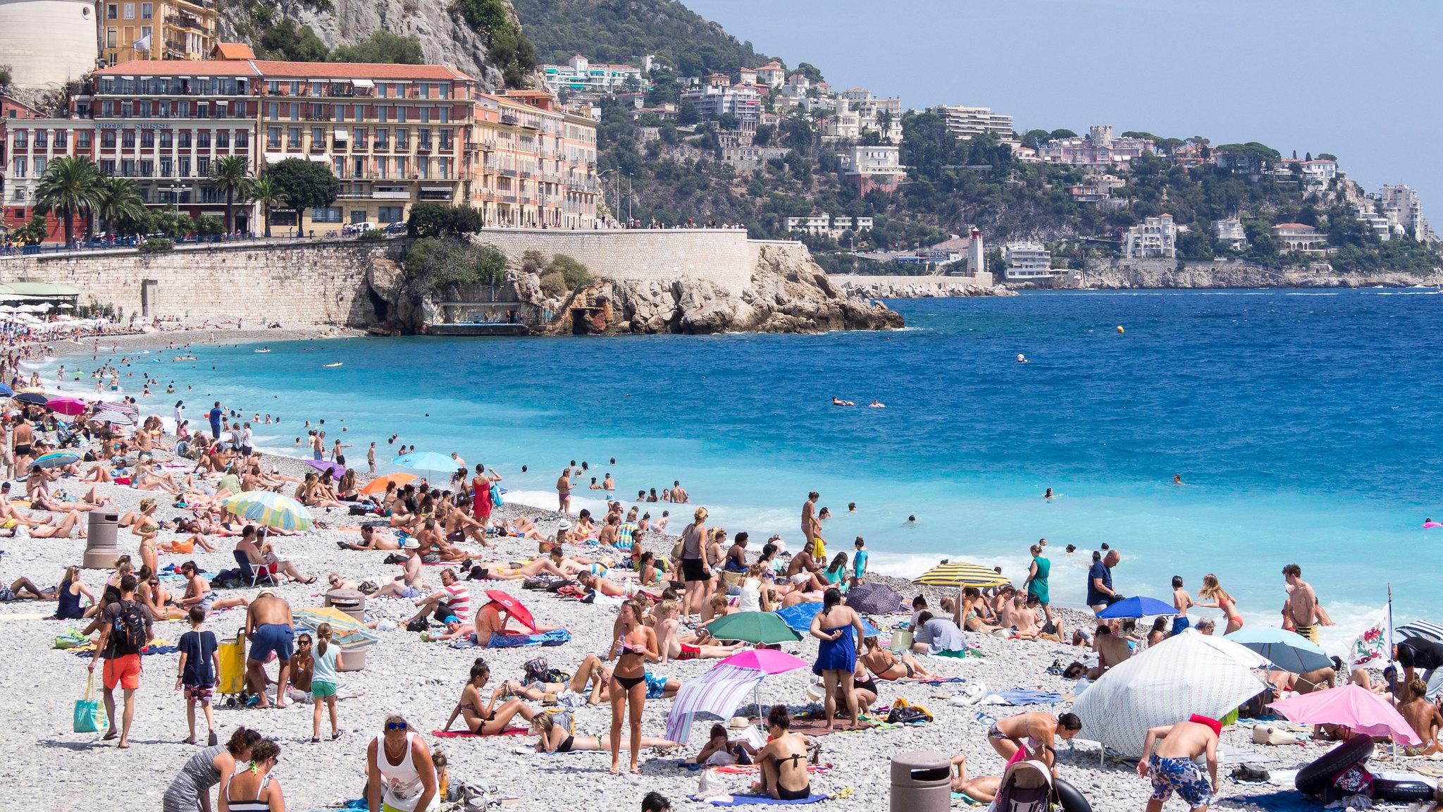 Die Strandpromenade des Anglais in Nizza, Frankreich.