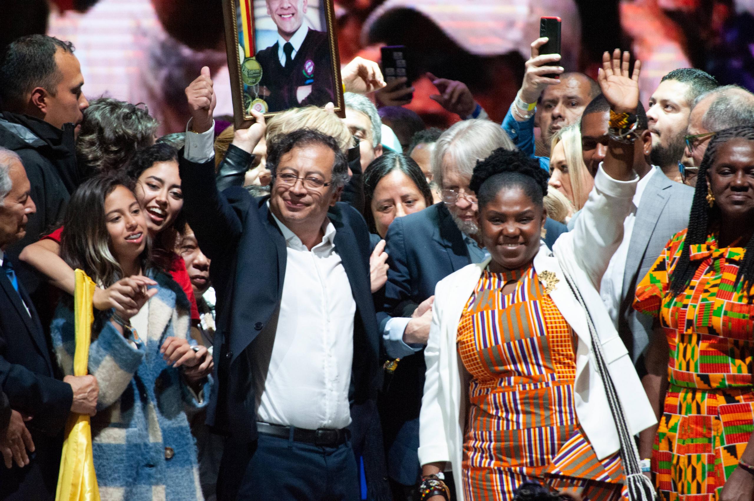 Der neu gewählte Präsident Gustavo Petro und die Vizepräsidentin Francia Marquez am Wahlabend in Bogota, 19. Juni 2022.