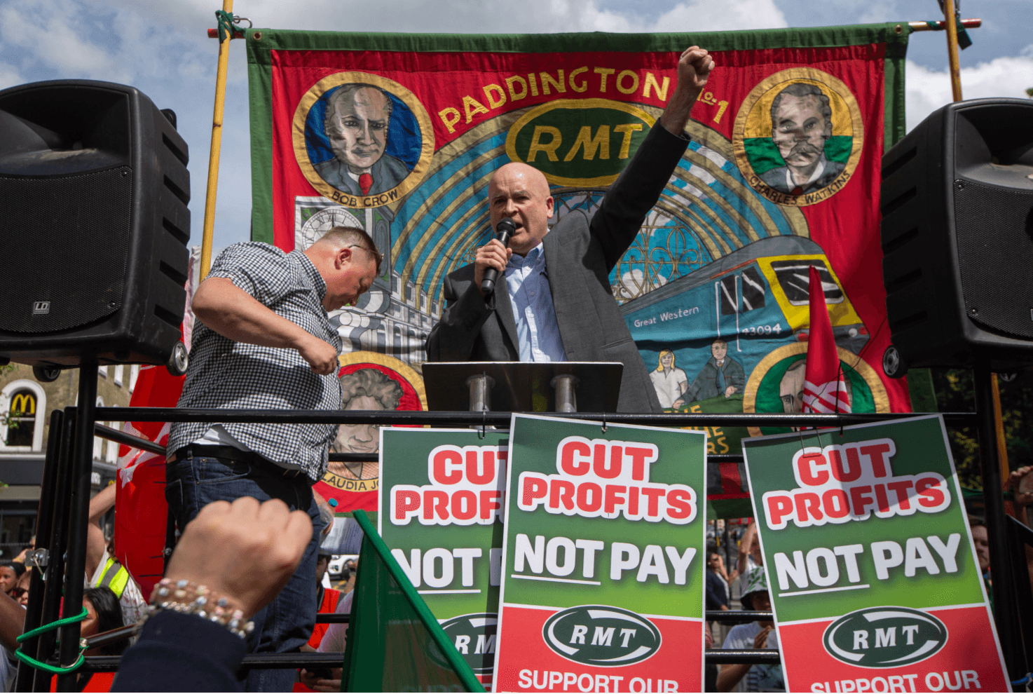 Mike Lynch, Gewerkschaftssekretär der RMT, bei einer Kundgebung in London, 25. Juni 2022.
