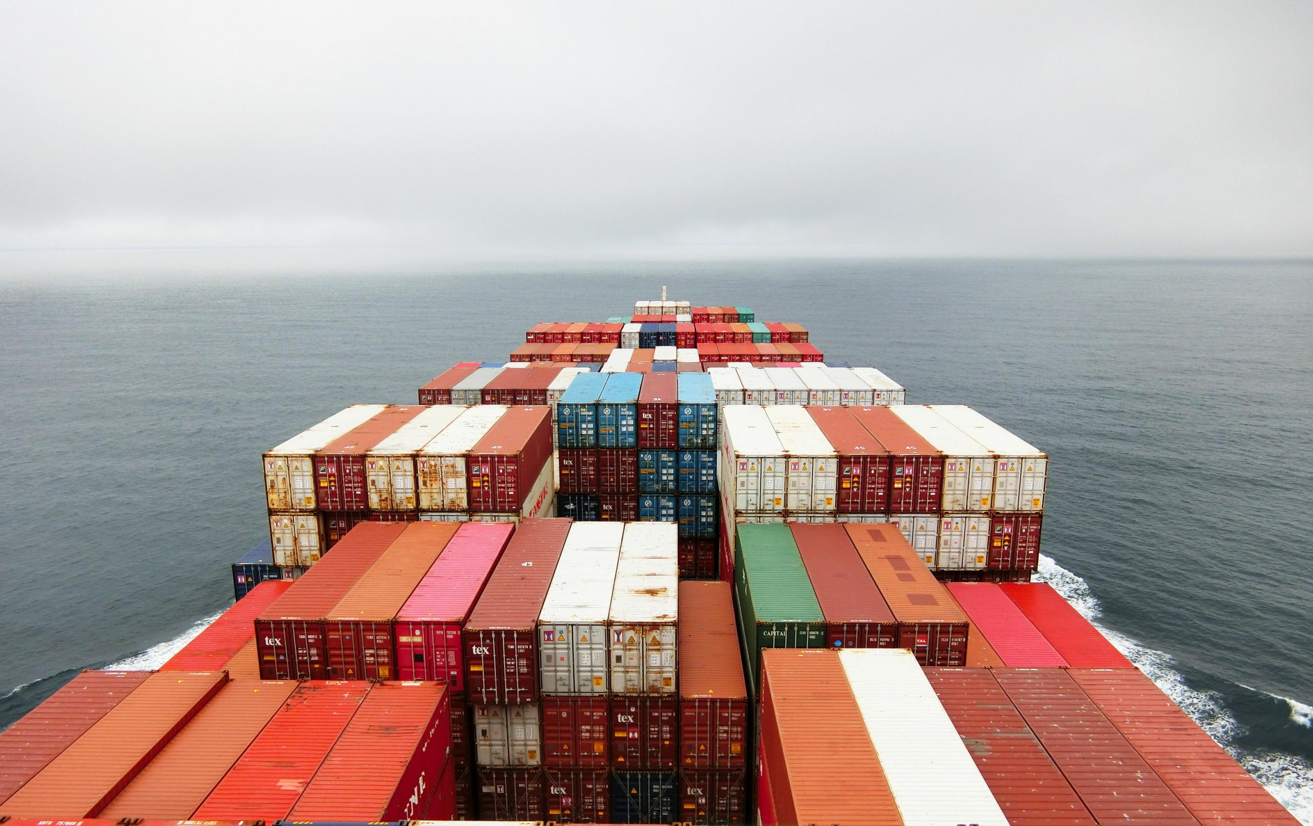 Exportüberschüsse in Rekordhöhe werden zu einem beträchtlichen Anteil durch Lohneinbußen erkauft.