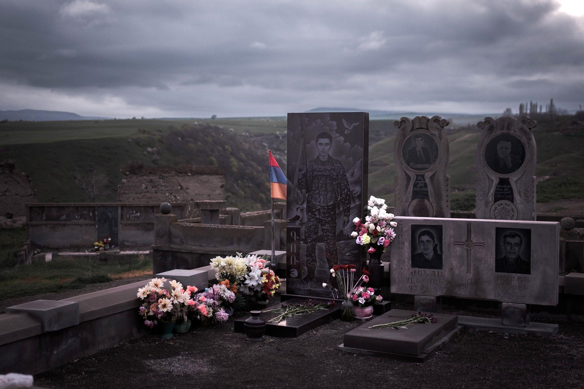 Grab eines gefallenen armenischen Soldaten.