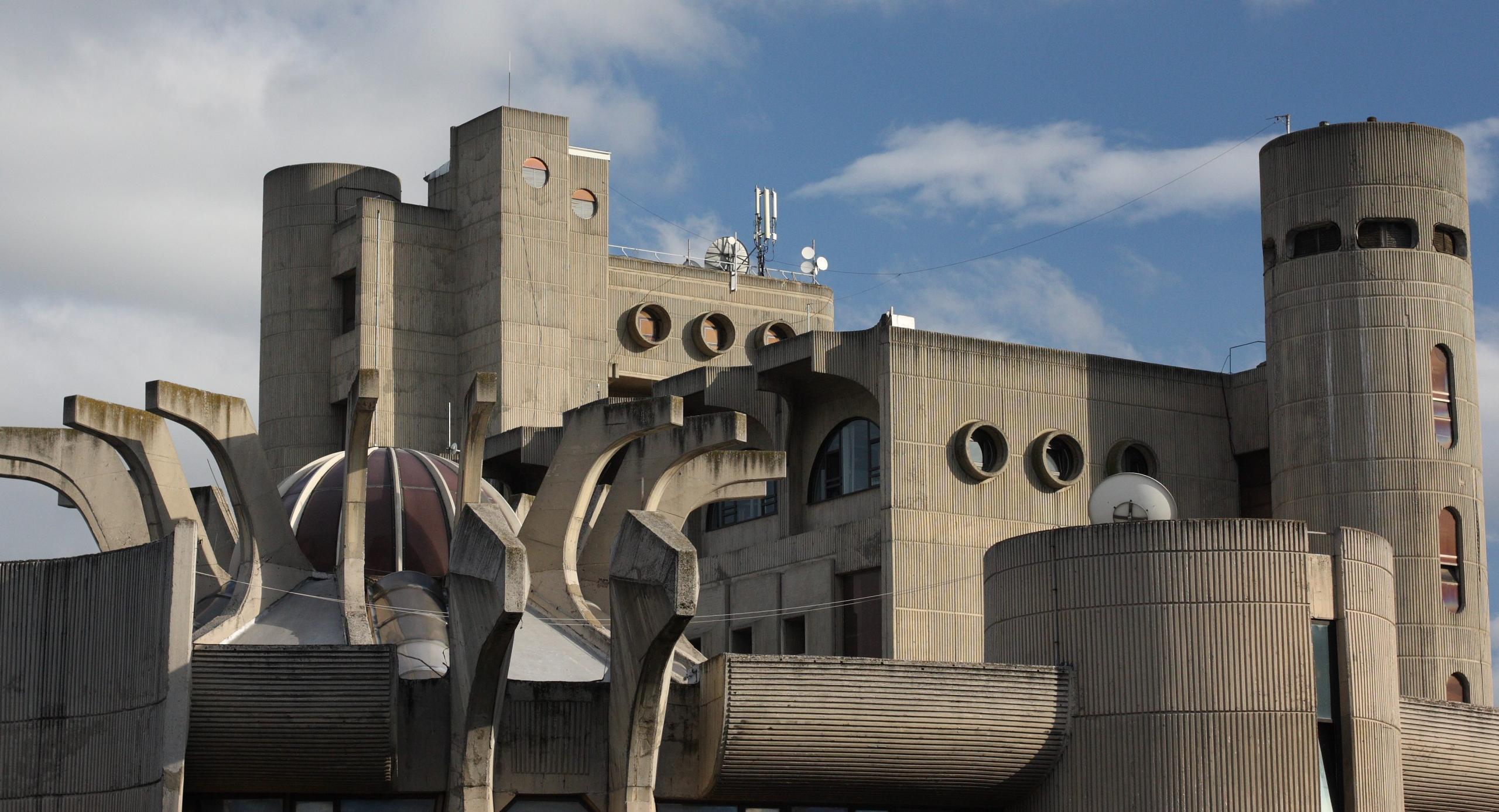 Janko Konstantinov: Telekommunikationszentrum, Skopje, Mazedonien, 1968–81