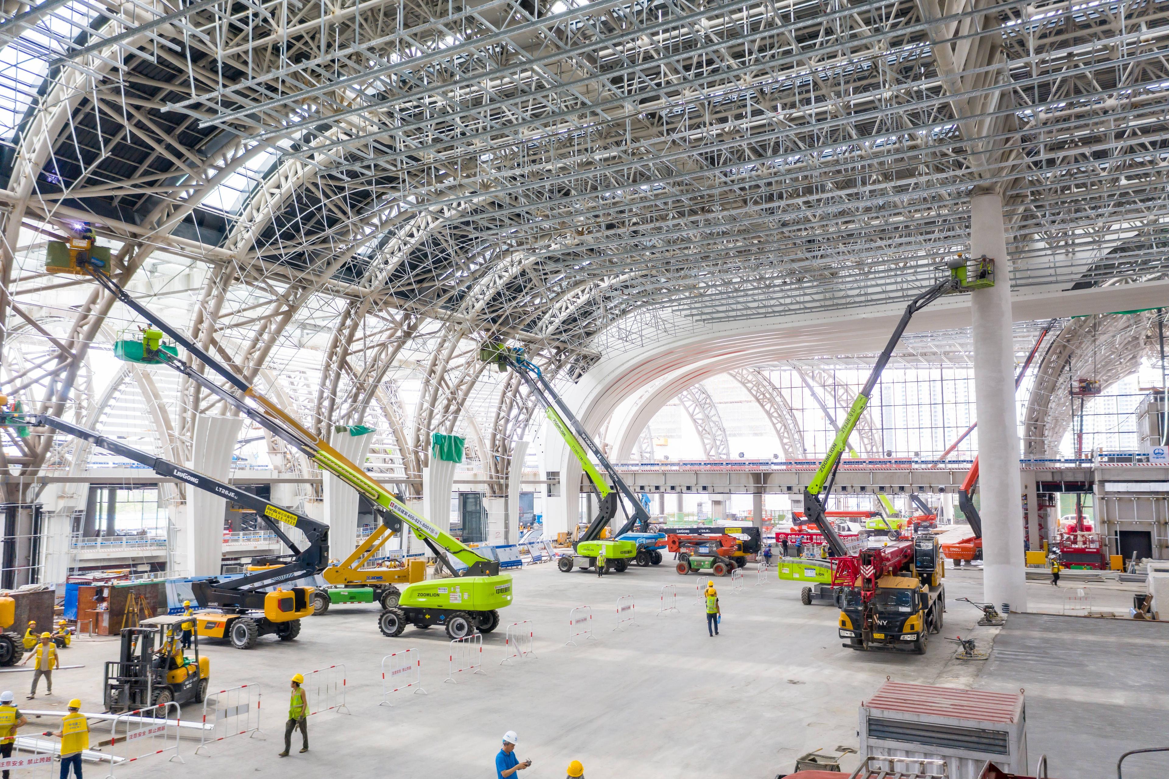 Bauarbeiten an einem neuen Bahnhof in der chinesischen Hochtechnologieregion Greater Bay Area.