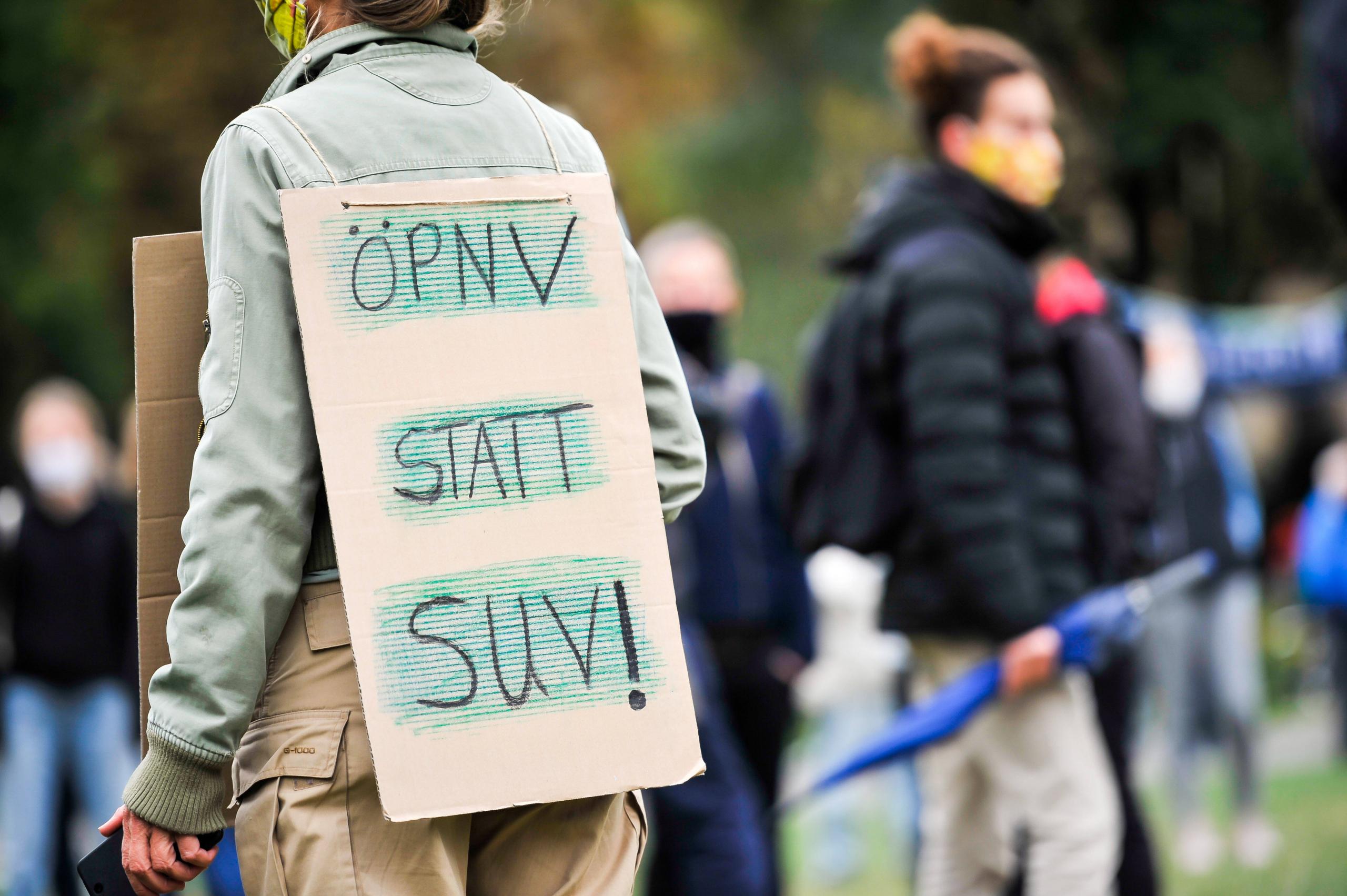 Ohne bessere Arbeitsbedingungen im ÖPNV wird die Verkehrswende nicht gelingen. Umso wichtiger ist das Bündnis von Gewerkschaften und Klimabewegung.