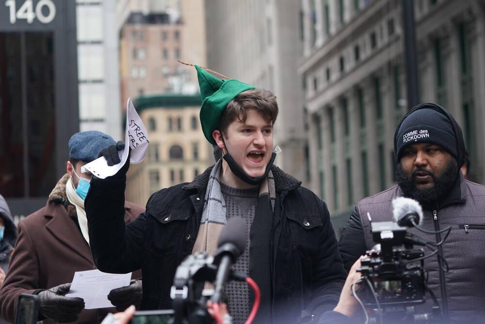 Gavin Wax, Vorsitzender der New York Young Republicans, macht sich bei einer Protest-Kundgebung für Wallstreetbets stark, 31. Januar 2020.