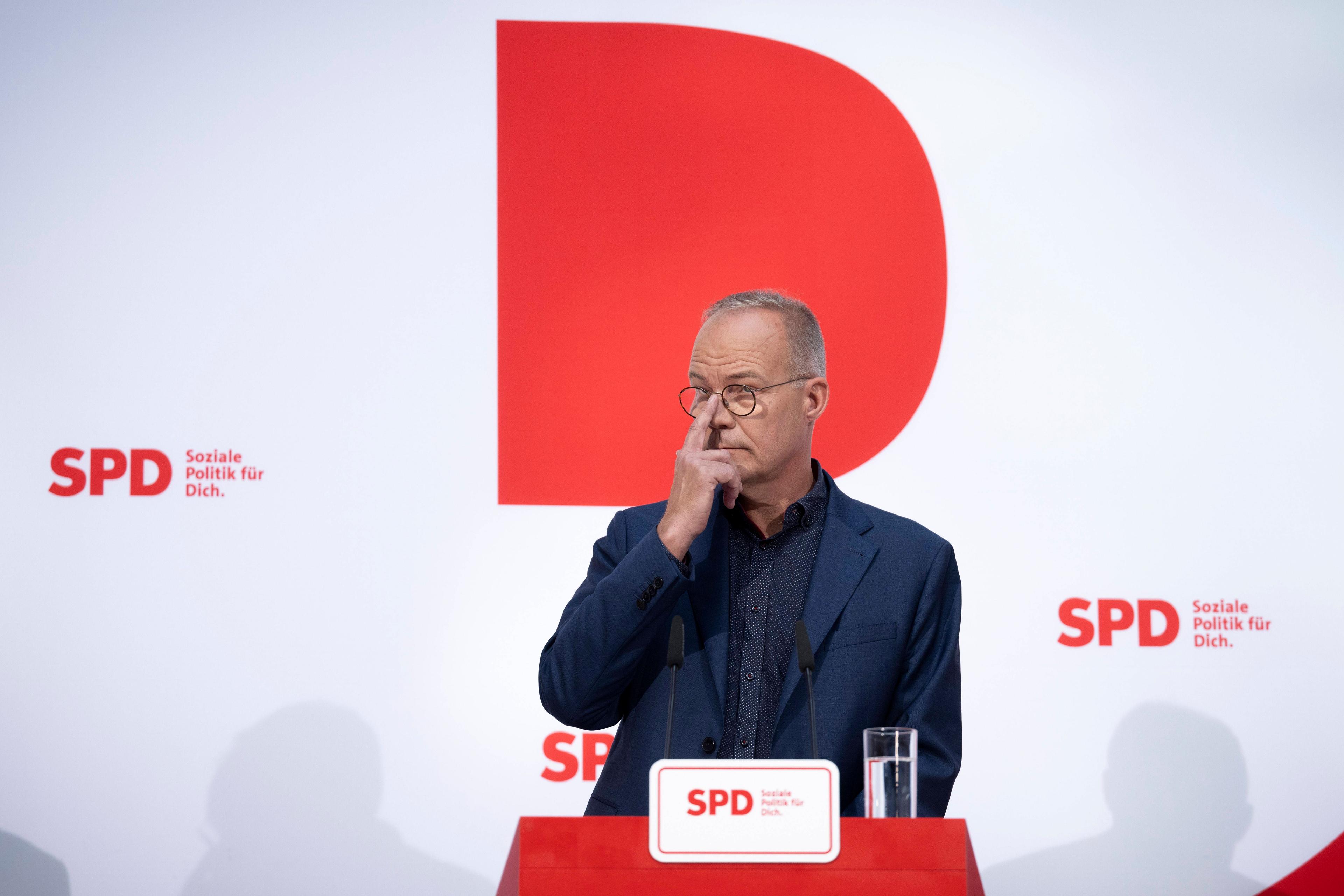 Matthias Miersch während der Pressekonferenz im Willy-Brandt-Haus am Tag nach dem Rücktritt des ehemaligen Generalsekretärs Kevin Kühnert, 8. Oktober 2024.