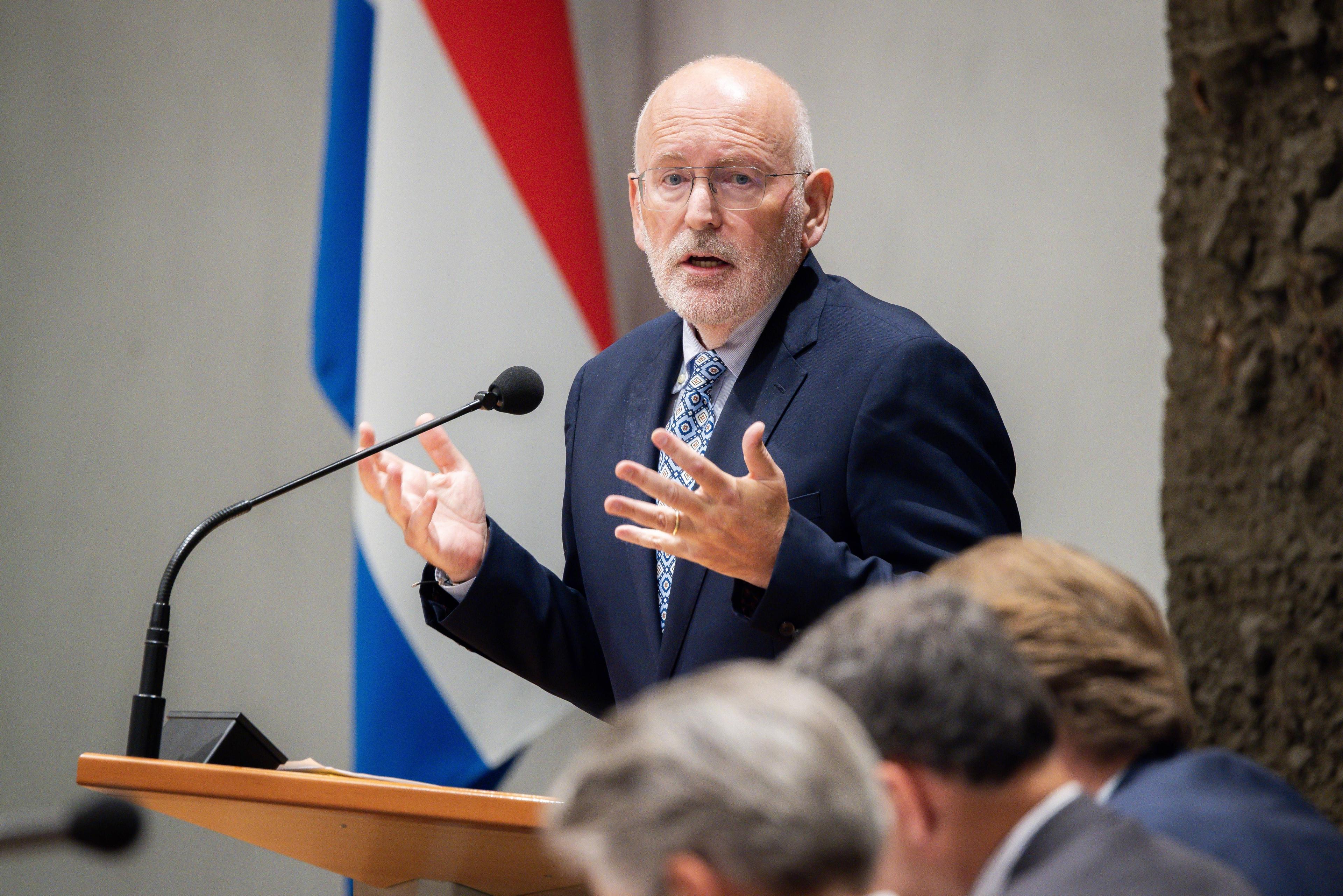 Die sozialdemokratische Partei von Frans Timmermans hat ein Wahlprogramm vorgelegt, das die haushaltspolitischen Auswirkungen ihrer eigenen Rüstungspolitik völlig außer Acht lässt.