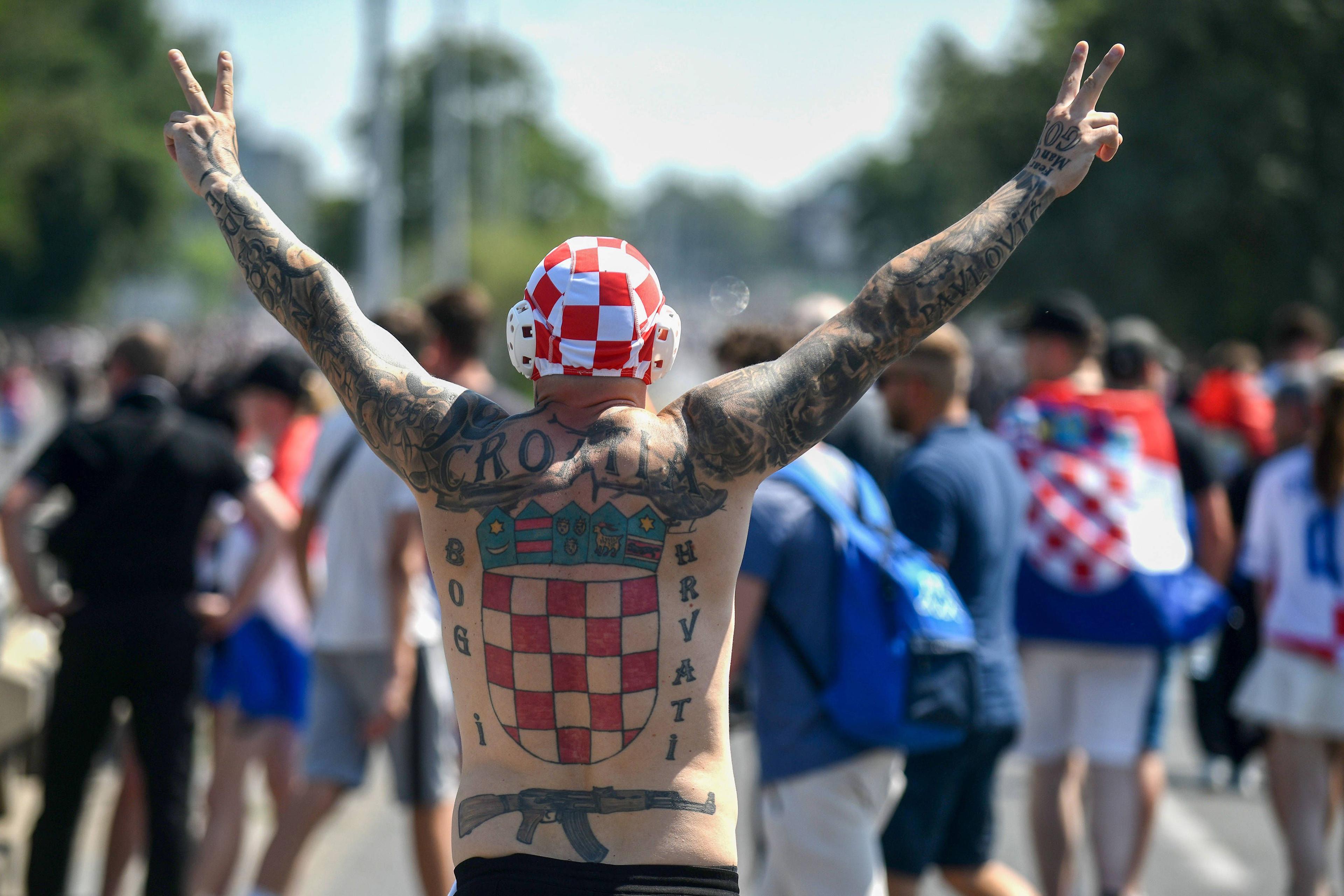 Fans von Thompson auf dem Weg zum Konzert in Zagreb, 5. Juli 2025.