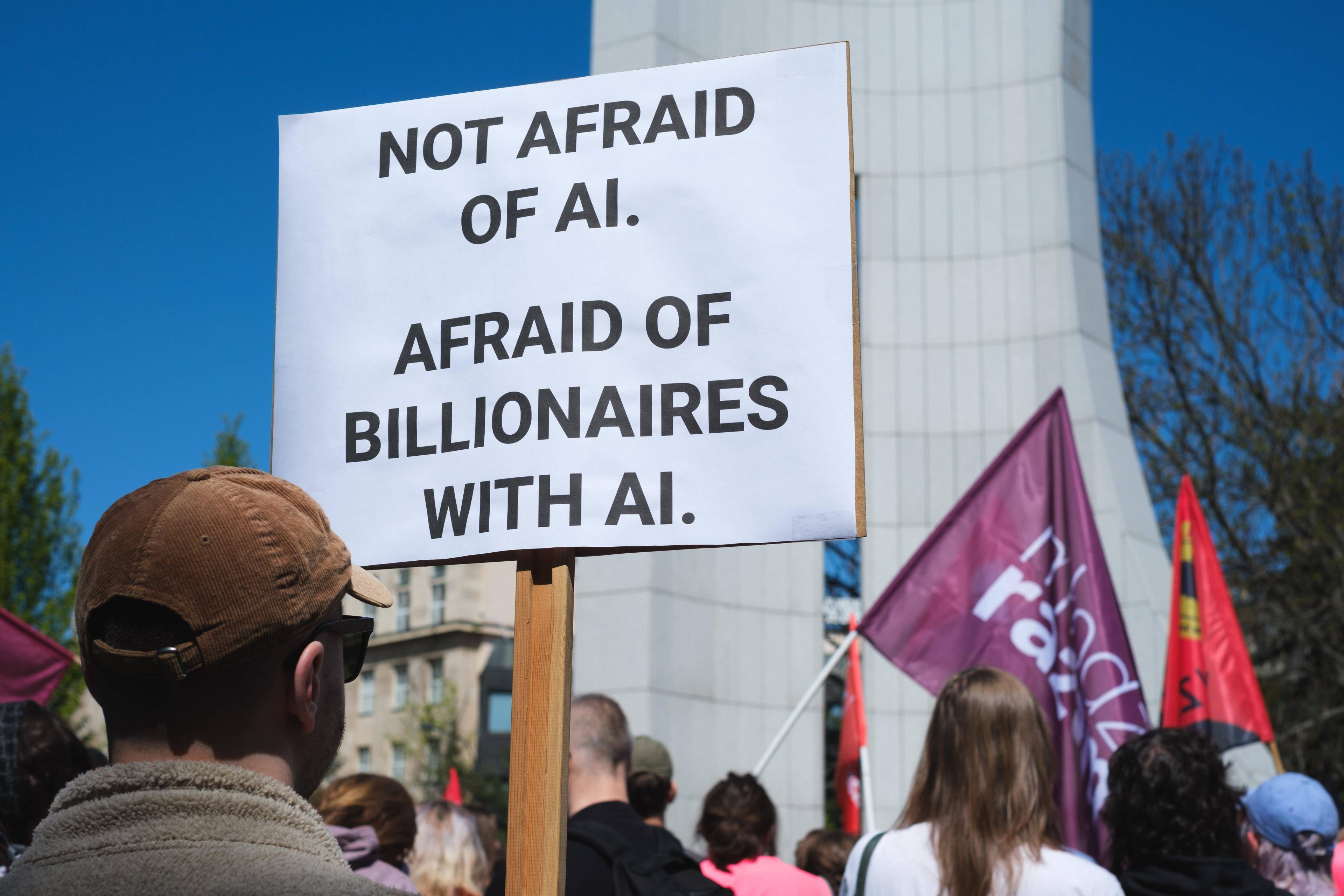Es ist kein Naturgesetz, dass Künstliche Intelligenz nur von rechten Tech Bros aus dem Silicon Valley entwickelt wird.