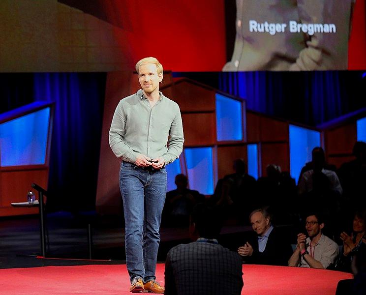 Rutger Bregman bei einem TED Talk, 25. April 2017