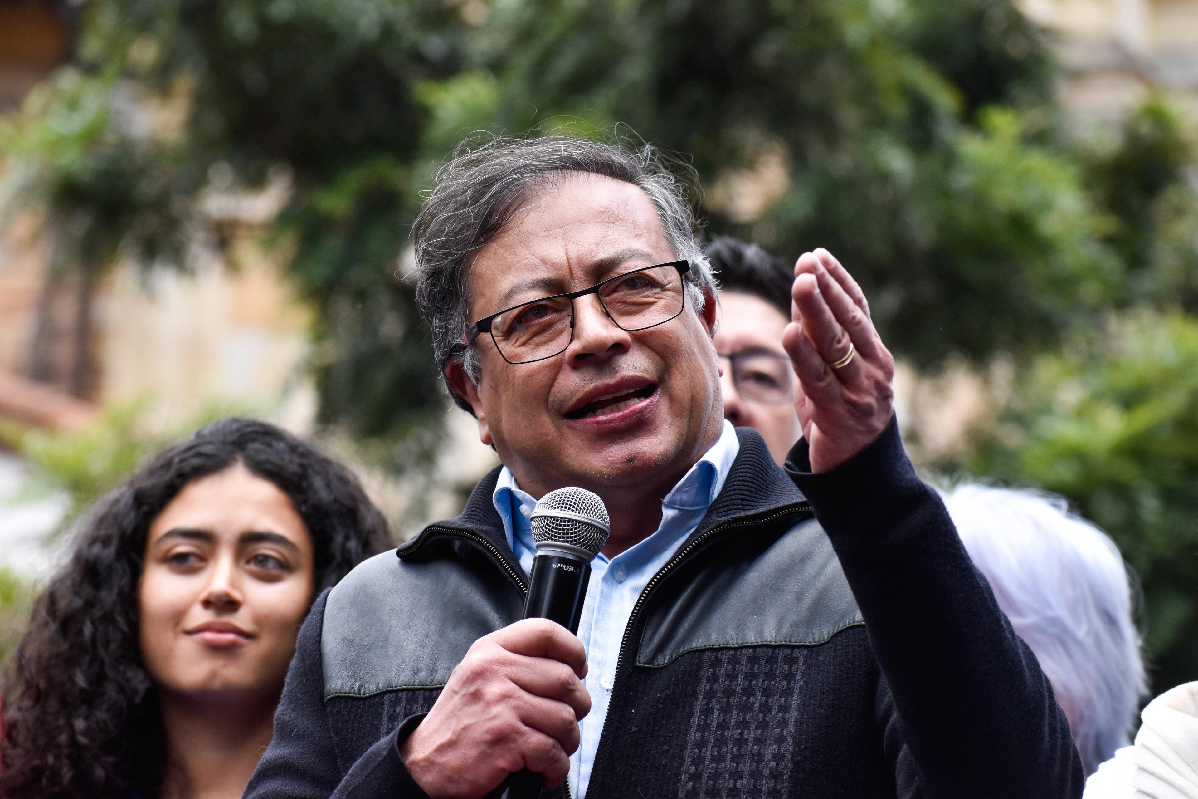 Gustavo Petro spricht auf einer Demonstration zur Unterstützung der Sozialreformen der kolumbianischen Regierung in Bogota, Kolumbien, am 7. Juni 2023.