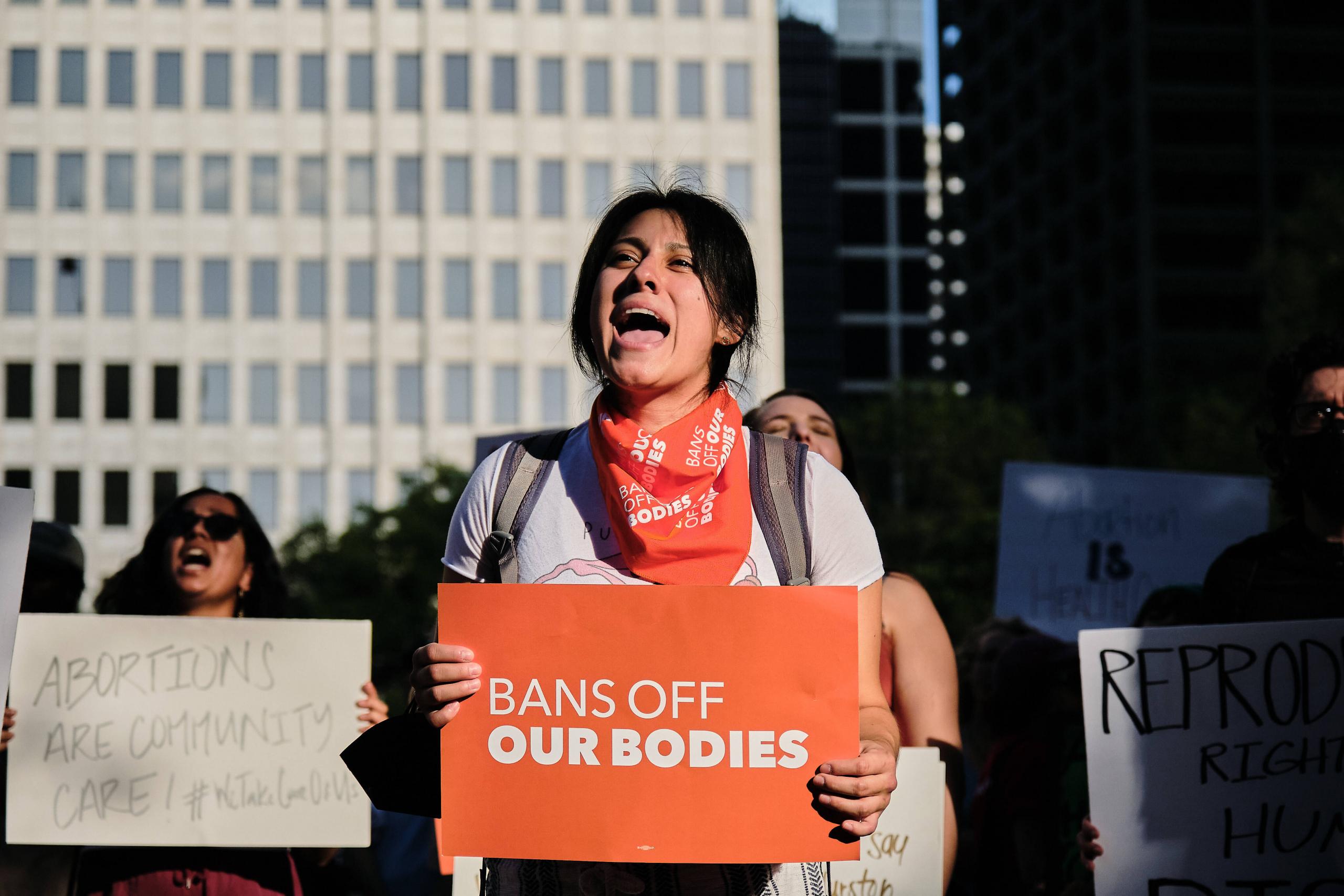 In den USA demonstrieren Tausende für das Recht auf Abtreibung – wie hier am 3. Mai 2022 in Houston, Texas.