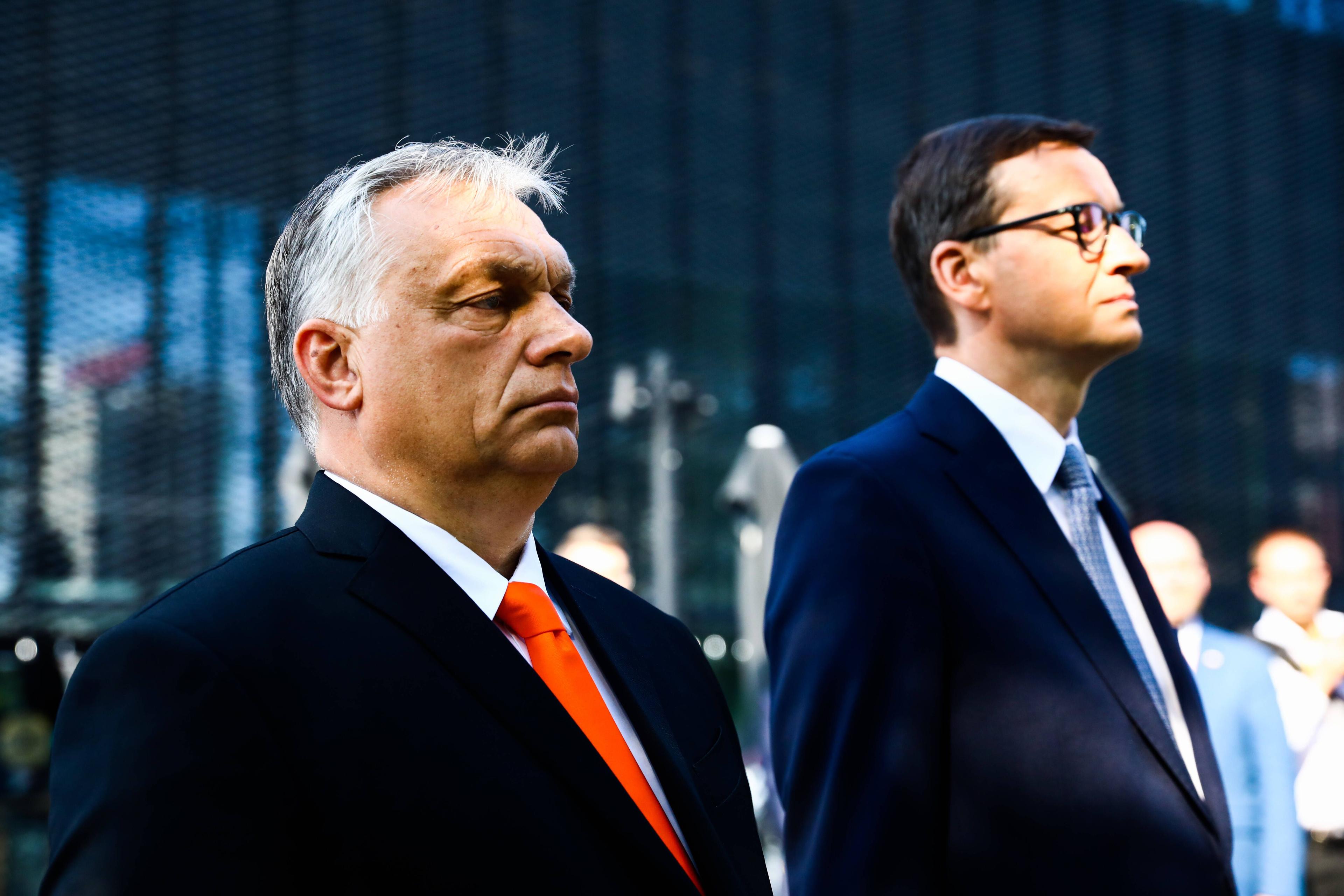 Der ungarische Regierungschef Viktor Orbán und der polnische Regierungschef Mateusz Morawiecki bei einem Treffen in Kattowitz, 30. Juni 2021.