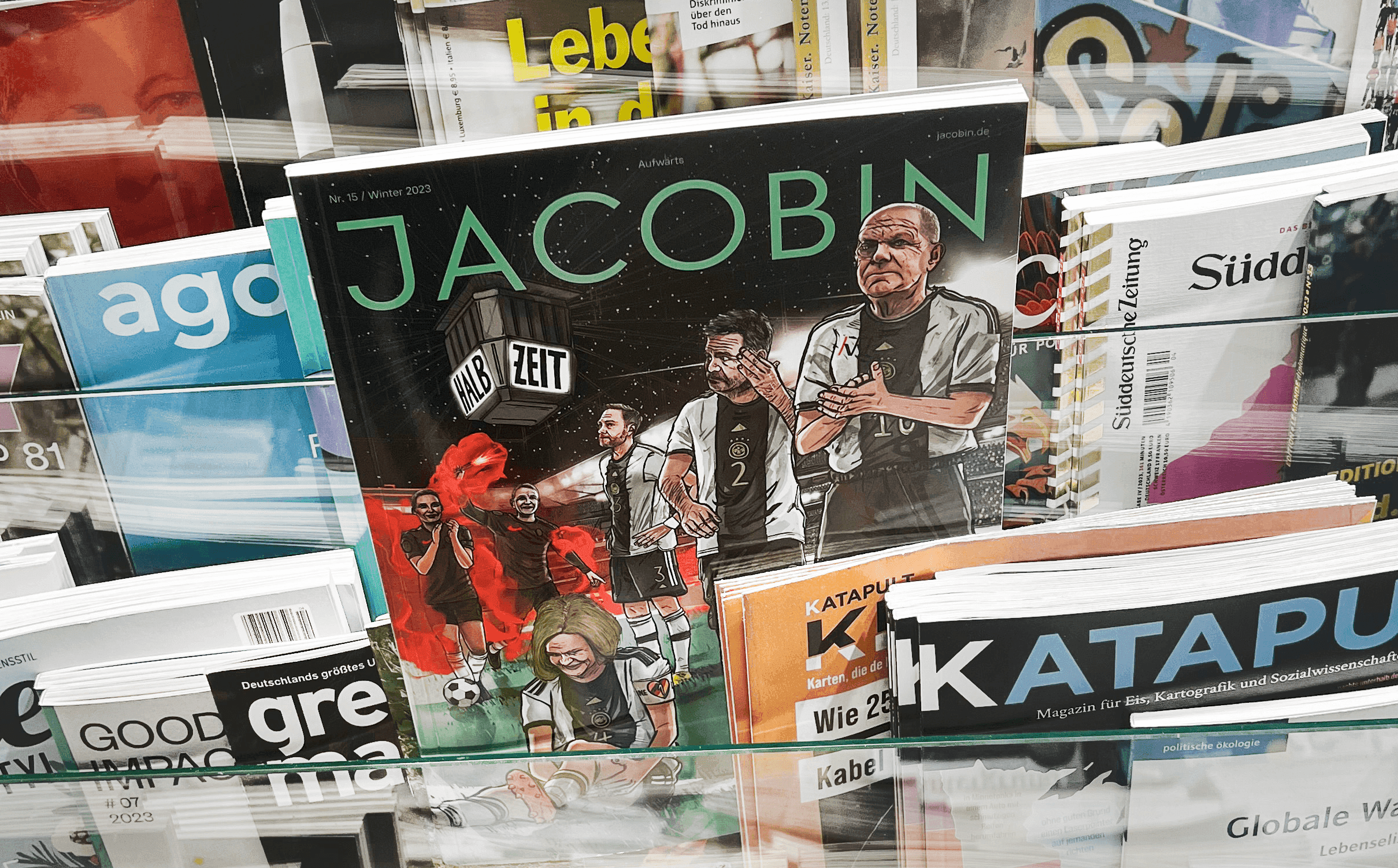 Bild zum JACOBIN-Artikel »JACOBIN am Kiosk«
